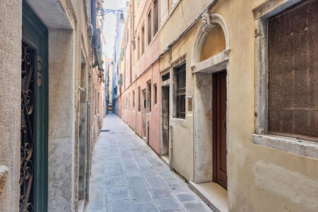 San Marco Bell Tower House Apartment Venice Exterior photo